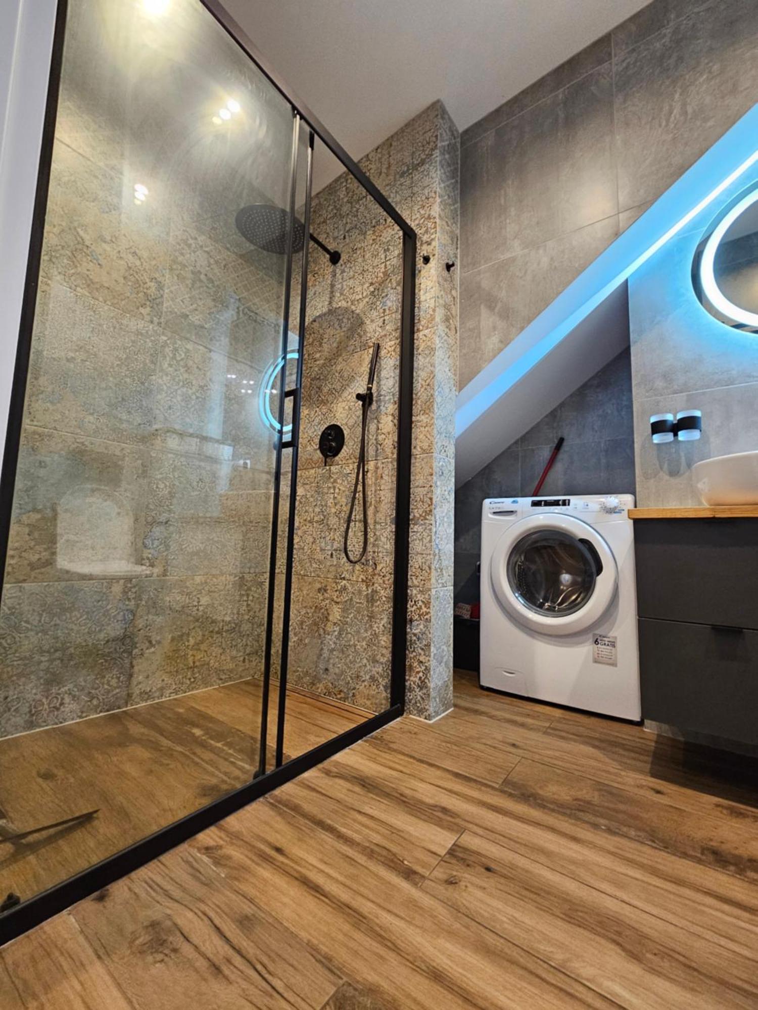 Apartament Grunwaldzka 105 Z Tarasem 5O M Do Plazy Поберово Экстерьер фото